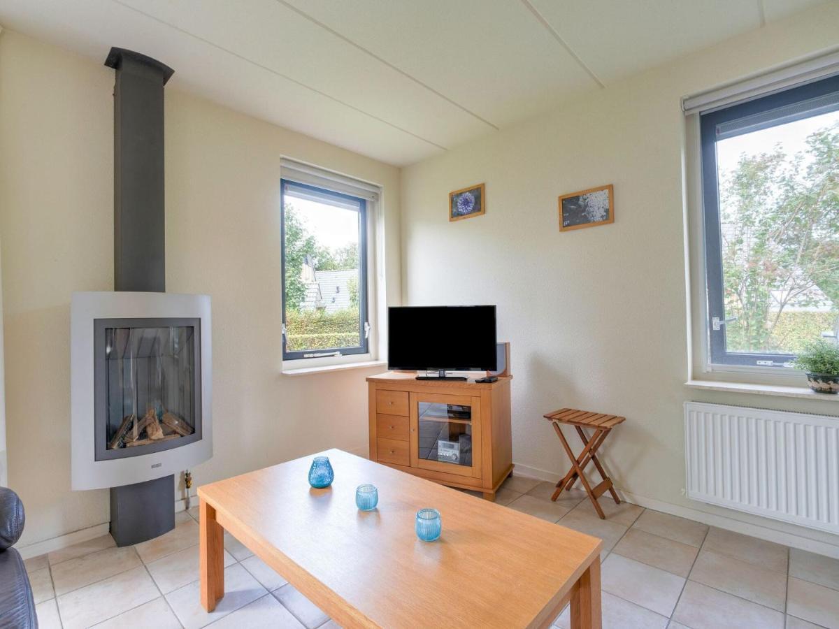 Serene Holiday Home In Gaasterl N Sleat Sondel エクステリア 写真
