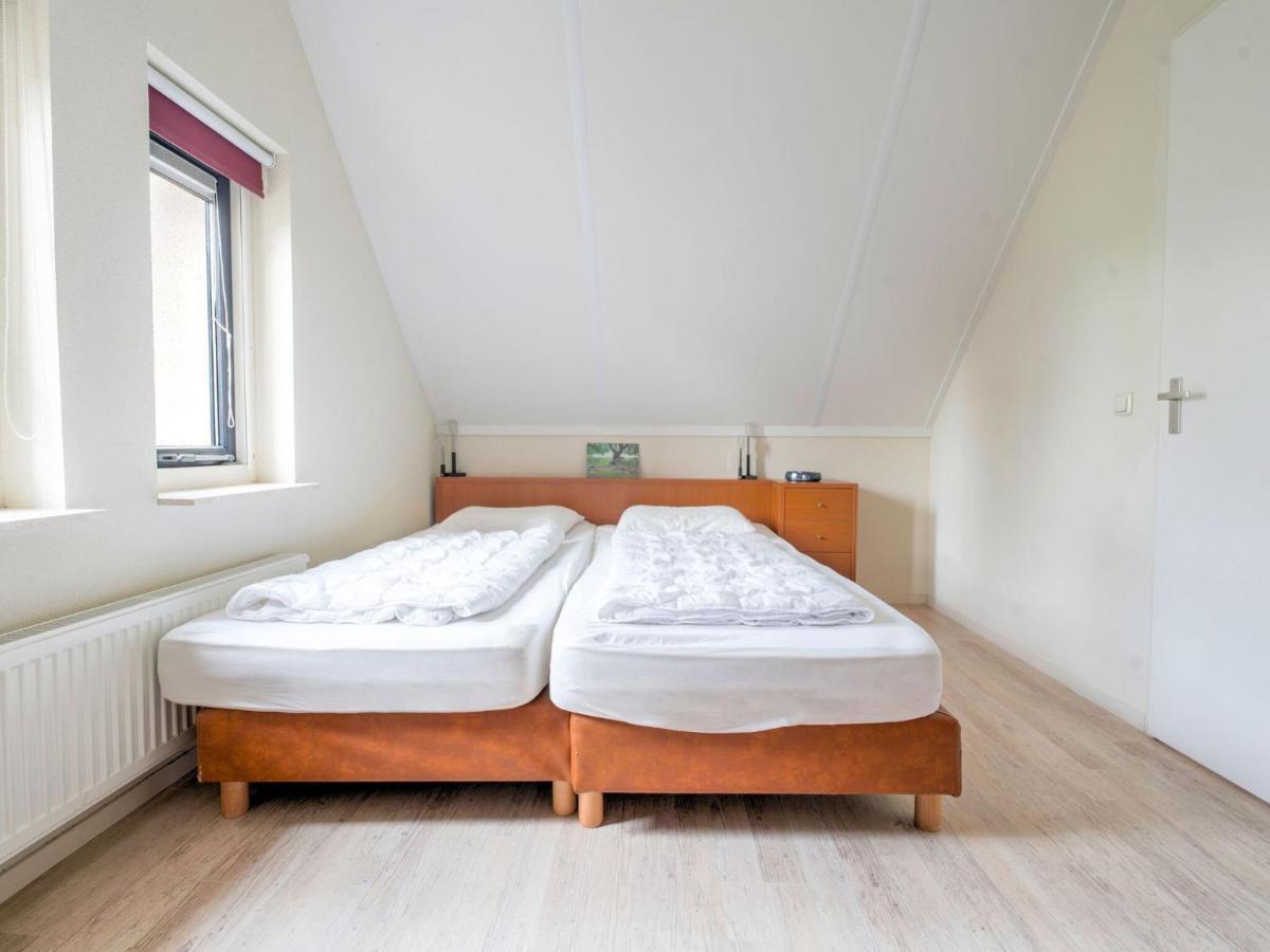 Serene Holiday Home In Gaasterl N Sleat Sondel エクステリア 写真
